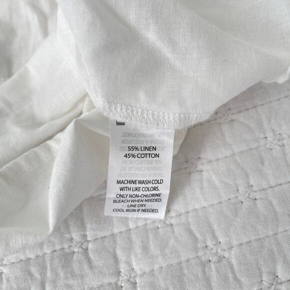 Saks Fifth Avenue Women's Relaxed Fit Long Sleeve V-Neck Linen Blouse White M - Picture 3 of 6